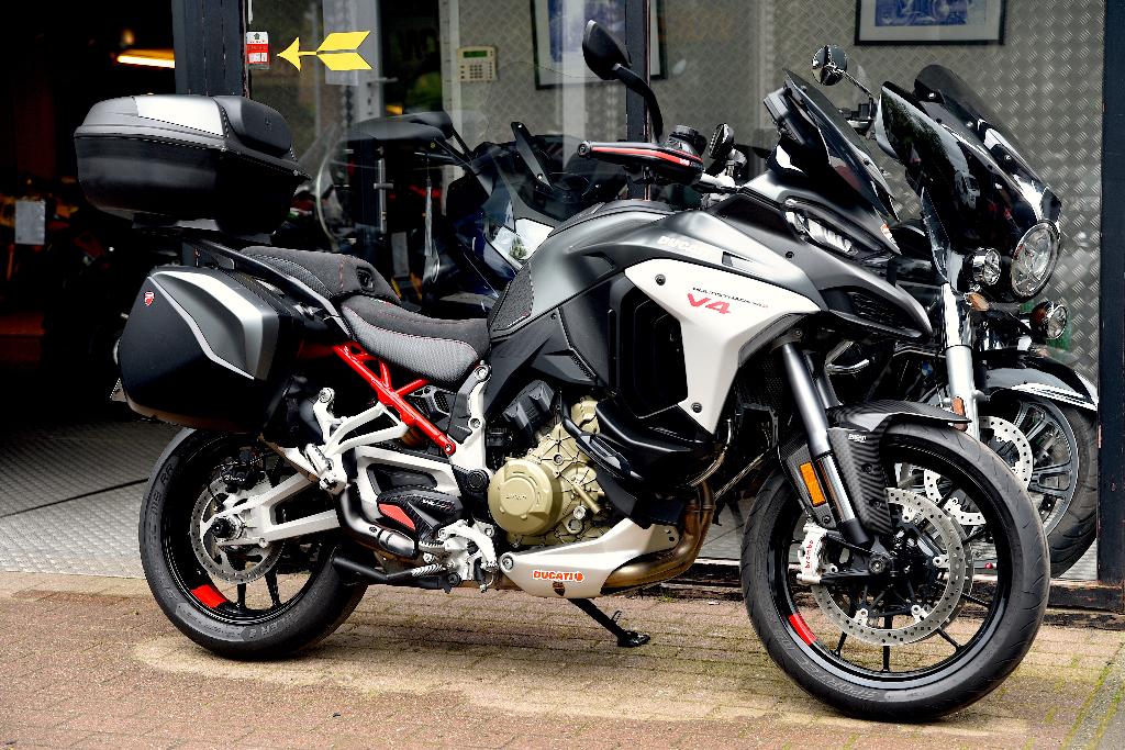 DUCATI MULTISTRADA V4S FULL ***MOTOVERTE.BE***, Motoren, Handvatverwarming, Occasion, 4 cilinders, Bedrijf