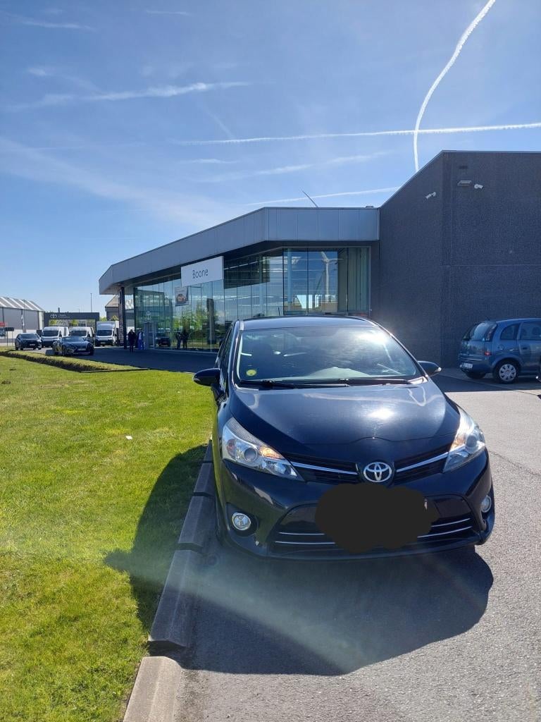 Toyota Verso Skyview 2.0D + winterbanden, Auto's, Voorwielaandrijving, 4 cilinders, Blauw, 5 deurs