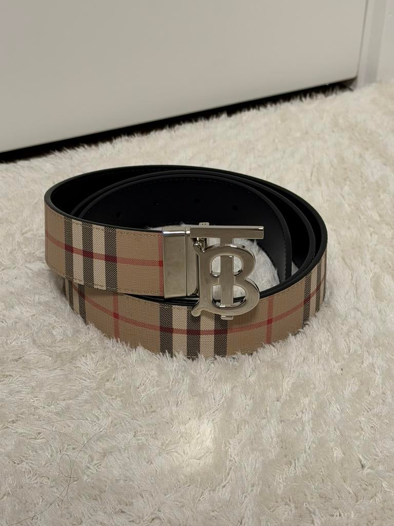 Ceinture double face Burberry Check TB taille 105, Cuir véritable, Enlèvement ou Envoi, Autres couleurs, Comme neuf