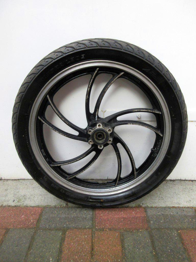 Yamaha XJ750 voorwiel XJ 750 S voor wiel velg band Seca 11M, Motos, Pièces | Yamaha, Enlèvement ou Envoi, Utilisé