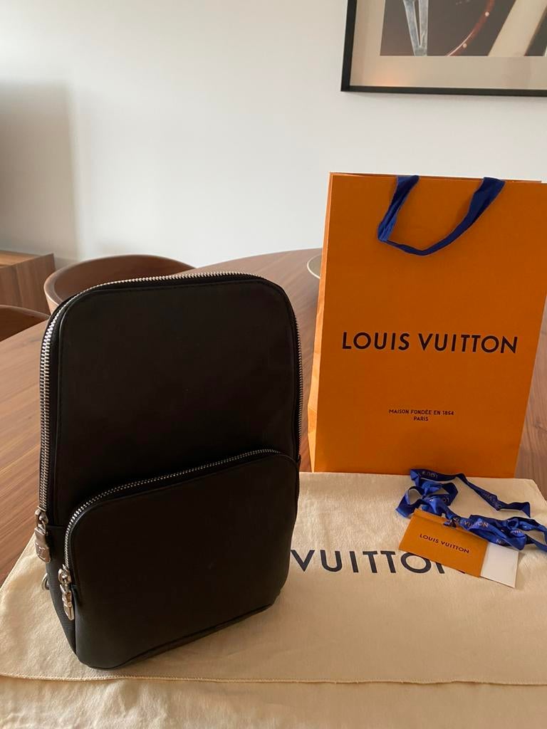 Louis Vuitton Avenue Slingbag Damier leder /aankoopbewijs, Handtassen en Accessoires, Tassen | Schoudertassen, Overige merken