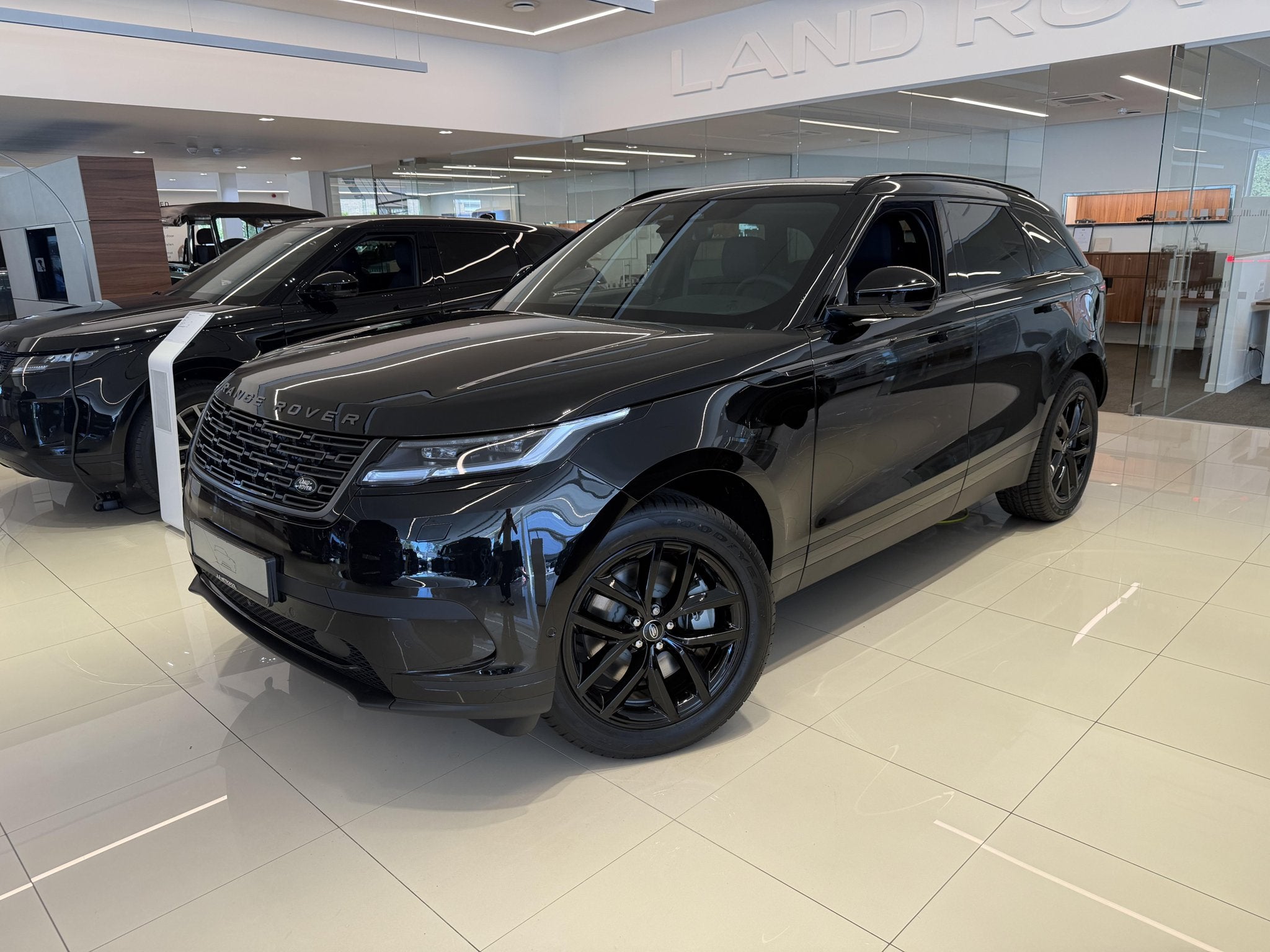 Land Rover Range Rover Velar // P400e S AWD, Autos, Land Rover, Achat, Euro 6, Entreprise, Range Rover Velar