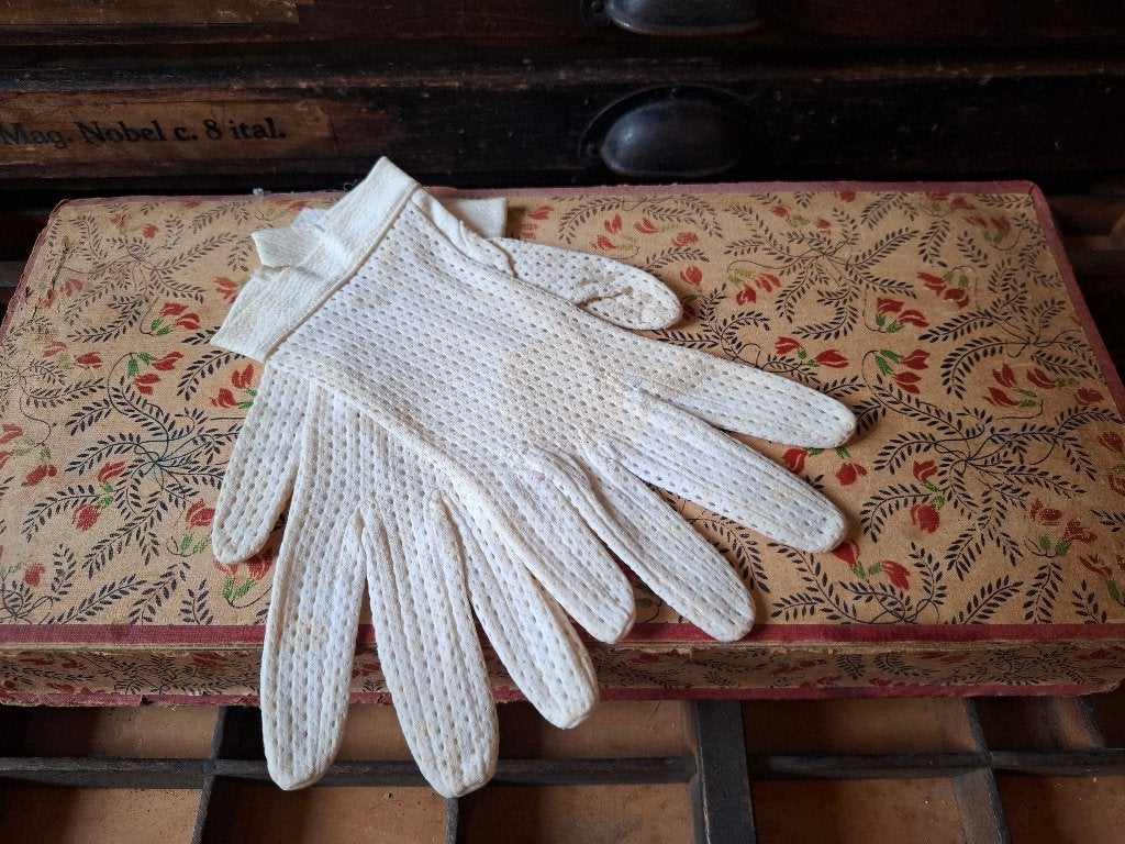 Elegante Retro Mesh Handschoenen voor Bruiloft of Ceremonie, Antiek en Kunst, Ophalen of Verzenden