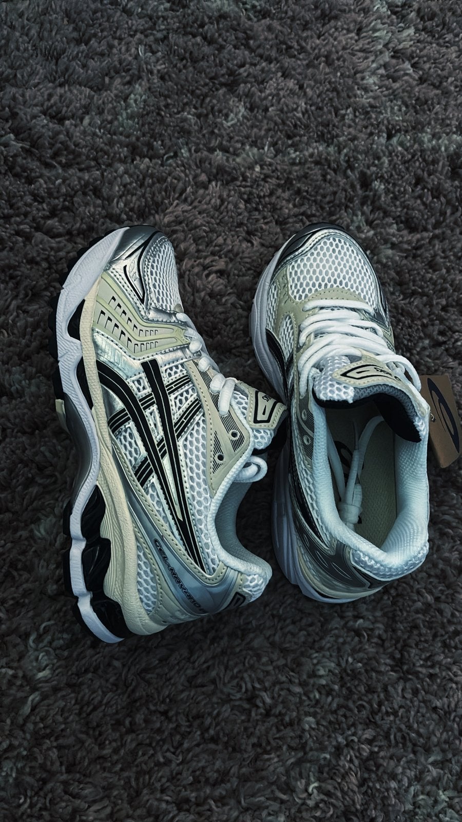 Asics Kayano 14, Ophalen of Verzenden, Nieuw, Schoenen