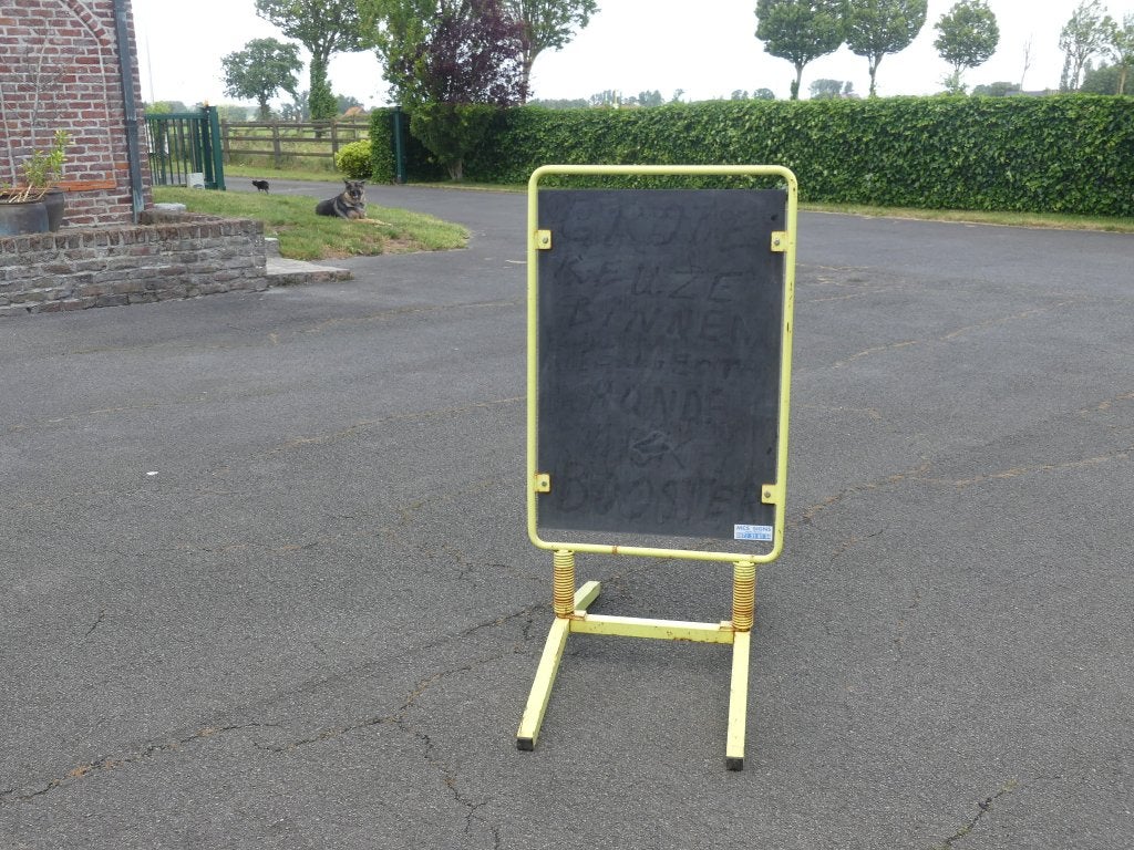 Reclamebord voor buiten in goede staat, Ophalen, Gebruikt