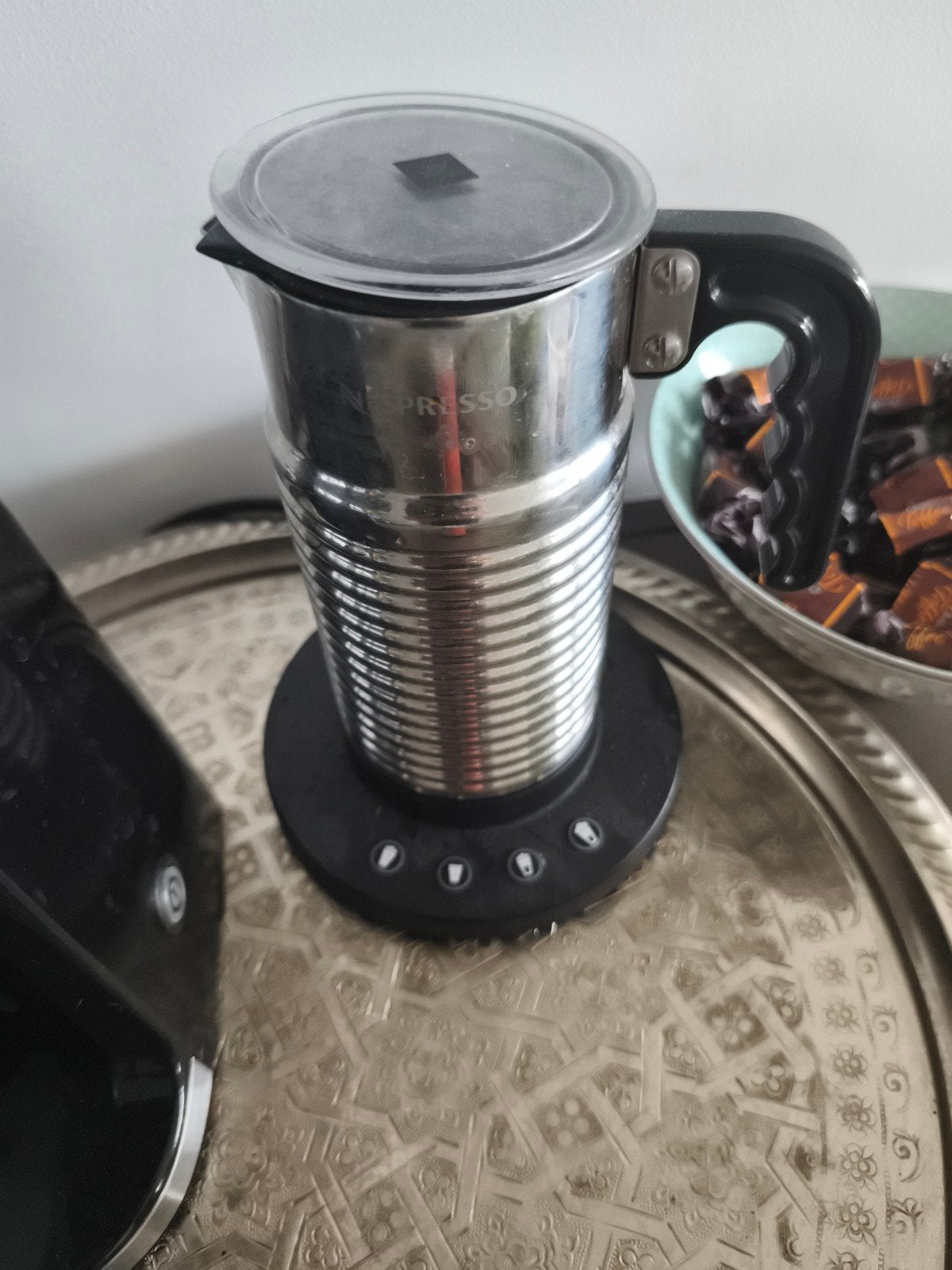 Nespresso melkopschuimer, Elektronische apparatuur, Ophalen