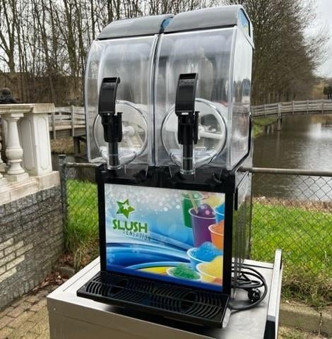 SPM Sluschmachine 2x 11 liter, Ophalen