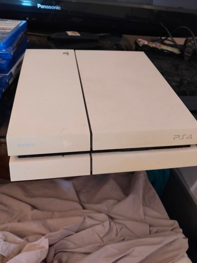 Playstation 4 te koop of ruilen tegen Pokemon kaarten, Games en Spelcomputers, Spelcomputers | Sony PlayStation 4, Ophalen of Verzenden