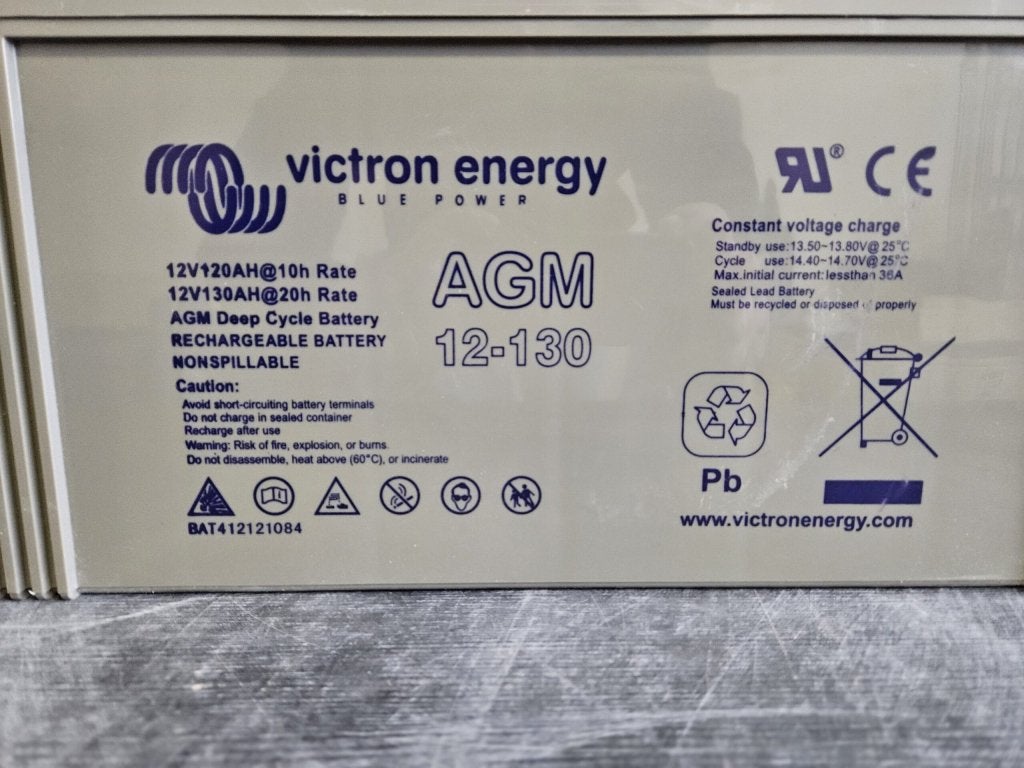 Victron AGM accu 12/130 AH