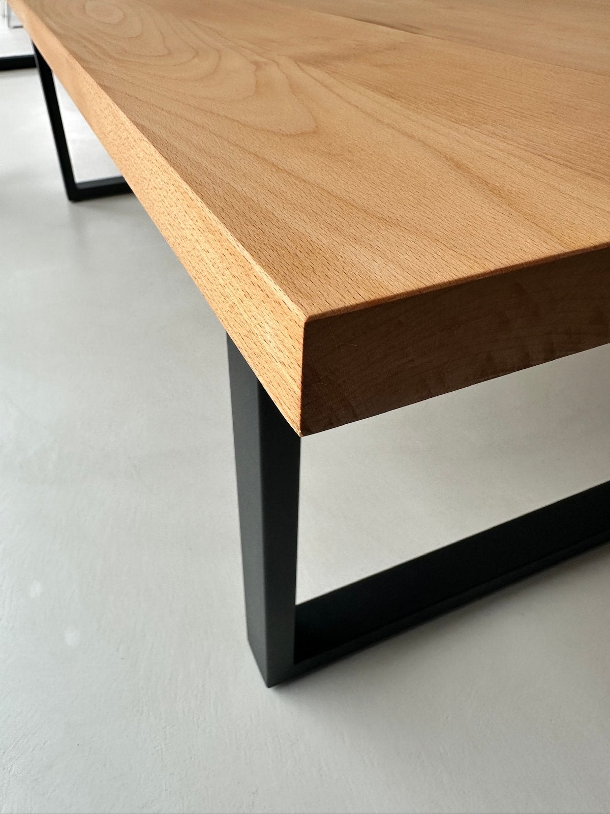 Table en bois massif, Enlèvement ou Envoi, Neuf