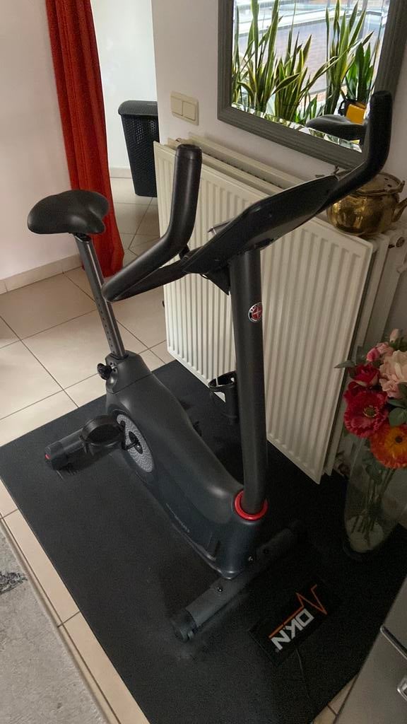 Hometrainer, Ophalen, Zo goed als nieuw, Hometrainer