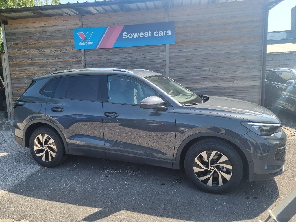 VOLKSWAGEN TIGUAN, Auto's, Stof, 4 cilinders, 5 zetels, SUV of Terreinwagen
