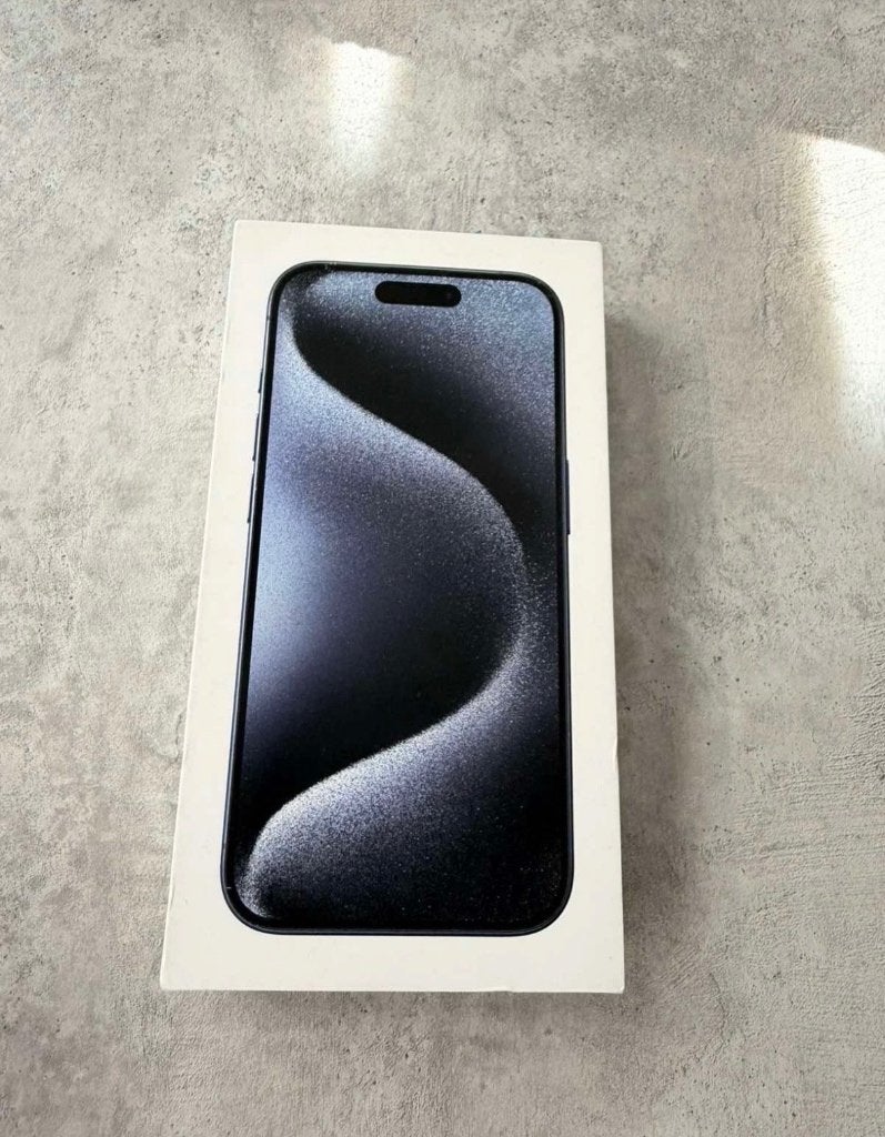 iPhone 15, Telecommunicatie, Mobiele telefoons | Apple iPhone, IPhone 15, Verzenden, Zwart, Met abonnement