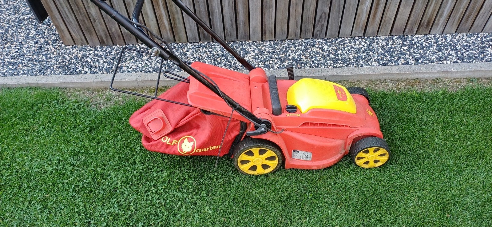 tondeuse à gazon Wolf largeur 53 cm gratuite v1f 20 décembre, Enlèvement