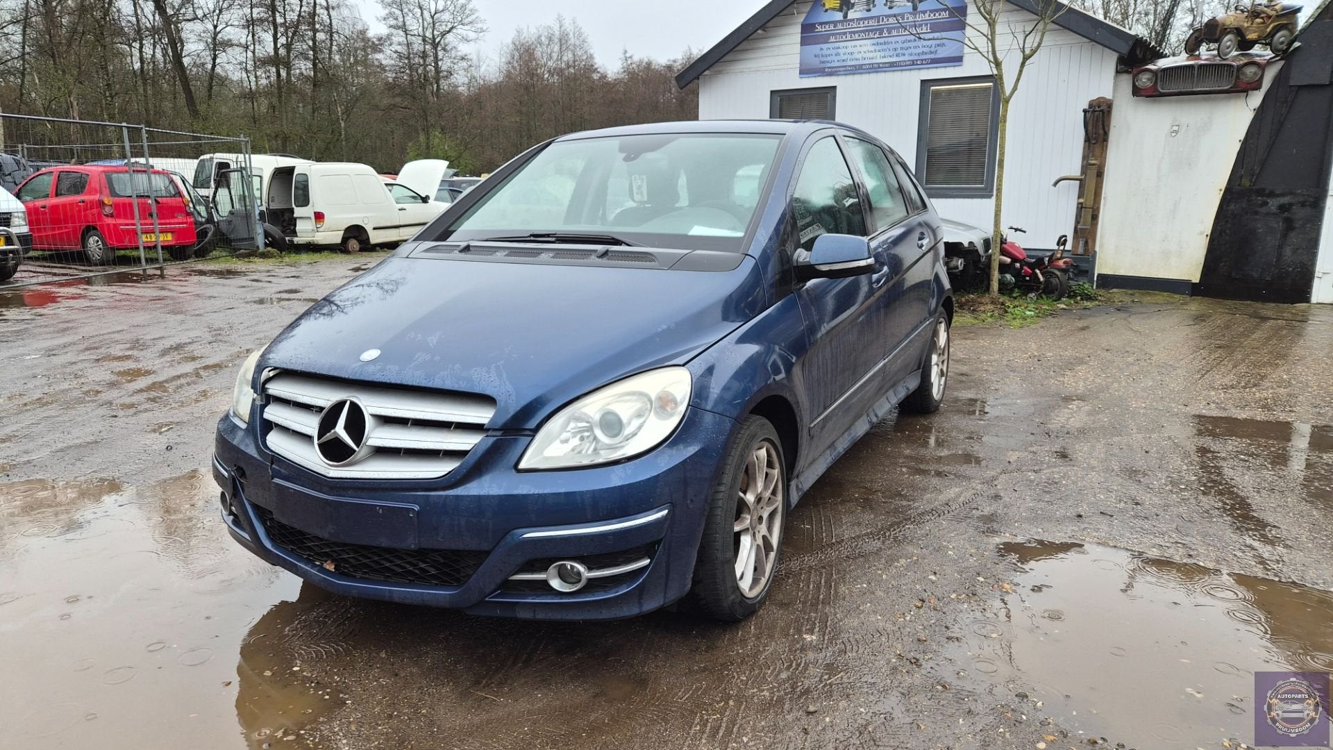 MERCEDES B-KLASSE B 180 cdi. bj 2008 onderdelen beschikbaar, Auto-onderdelen, Gebruikt, Mercedes-Benz AG, Mercedes-Benz, Mercedesstrasse 120
70372  Stuttgart, DE