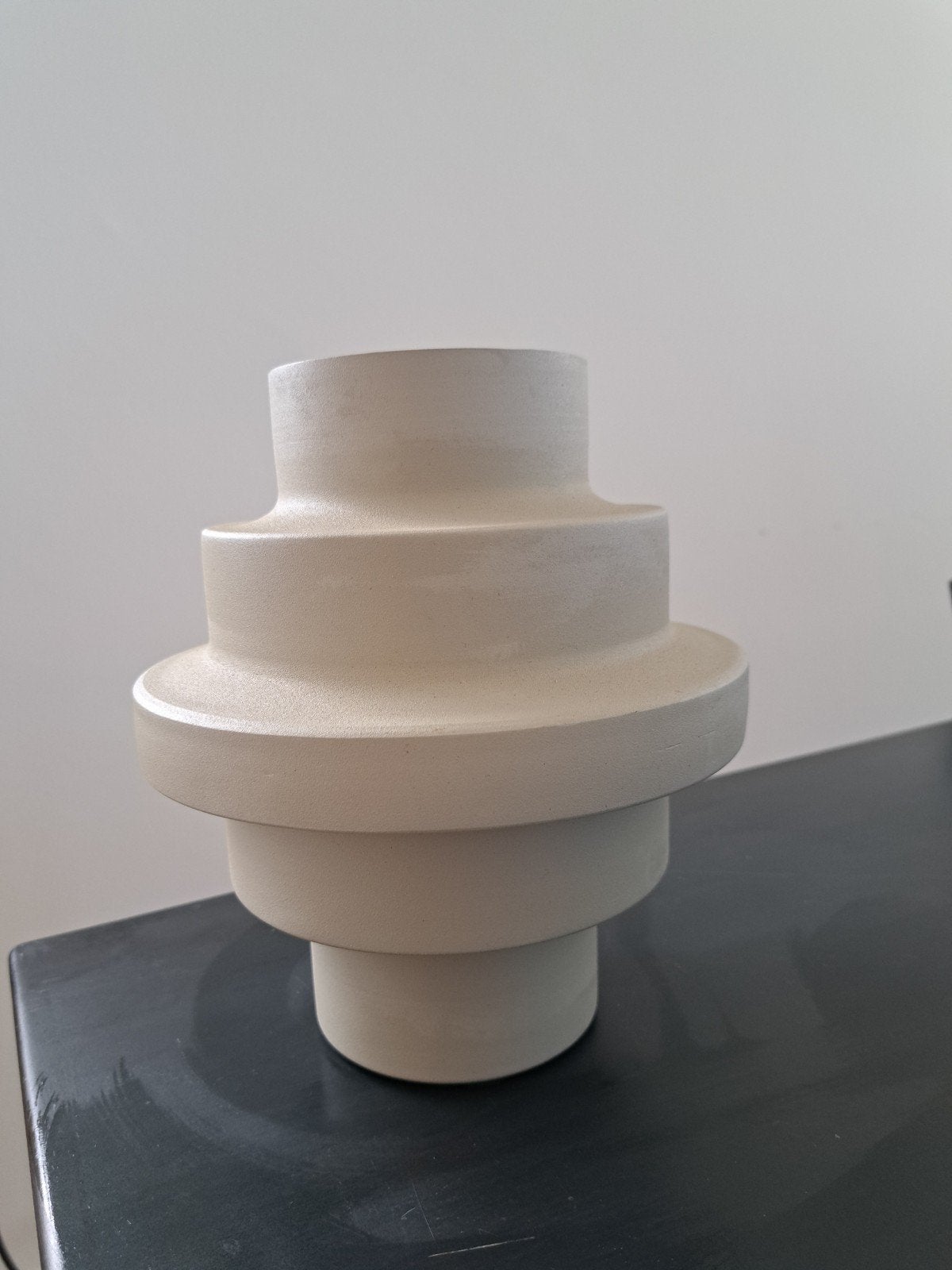 Vaas metaal beige, Maison & Meubles, Accessoires pour la Maison | Vases, Enlèvement