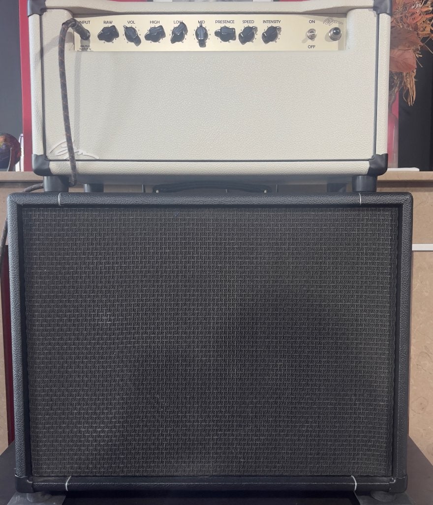 HANDMADE AND HANDWIRED TUBE AMP WITH CAB, Muziek en Instrumenten, Ophalen, Zo goed als nieuw