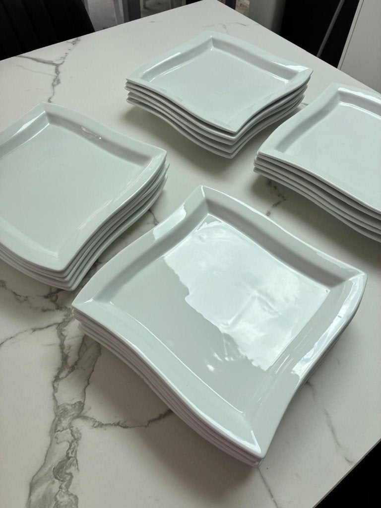 Lot de 20 grandes assiettes, Maison & Meubles, Enlèvement, Neuf, Moderne, Assiettes(s)