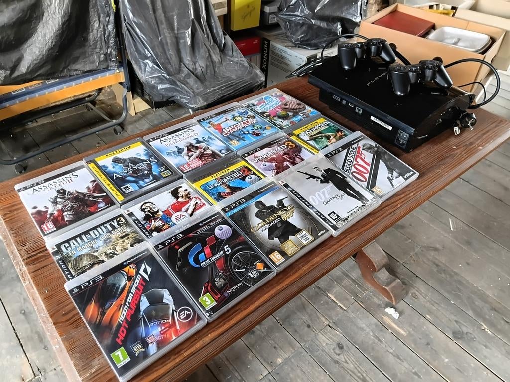 Console PlayStation 3 avec 2 manettes et 15 jeux., Ophalen, Met 2 controllers
