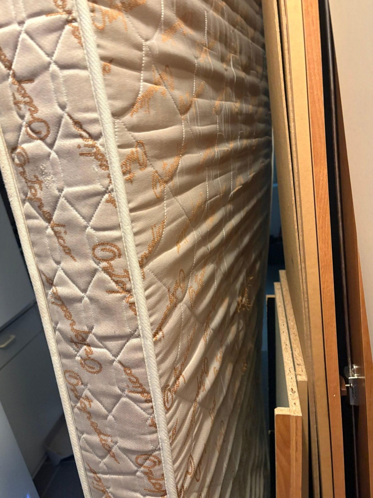 Matras, Ophalen, Zo goed als nieuw, Matras