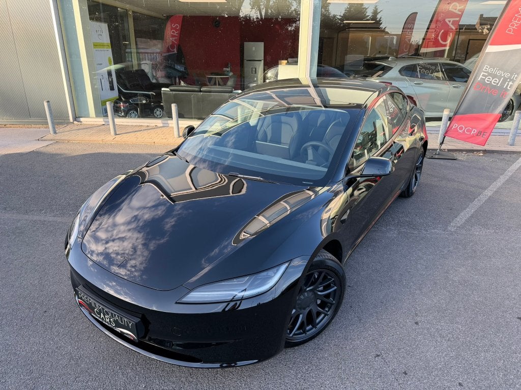 CONDUITE AUTONOME/LONGUE AUTONOMIE EN MONTAGNE, CAMÉRA À 360, Cuir, Achat, Entreprise, Noir