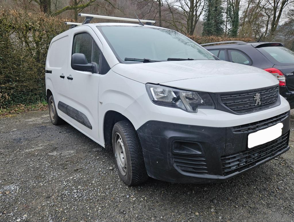 Peugeot partner 2021 1.5 bluehdi, Autos, Camionnettes & Utilitaires, Particulier, Peugeot, Diesel