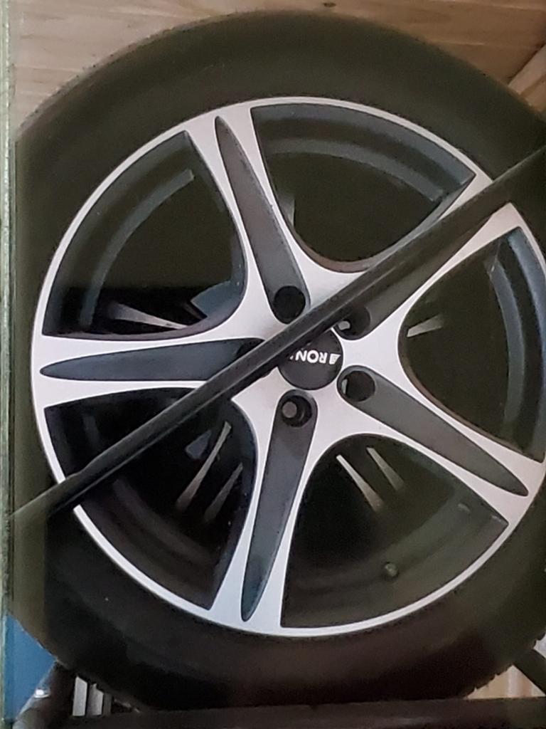 Jante pour Peugeot 5008 Ford et Volvo, Enlèvement, 18 pouces, Jante(s)