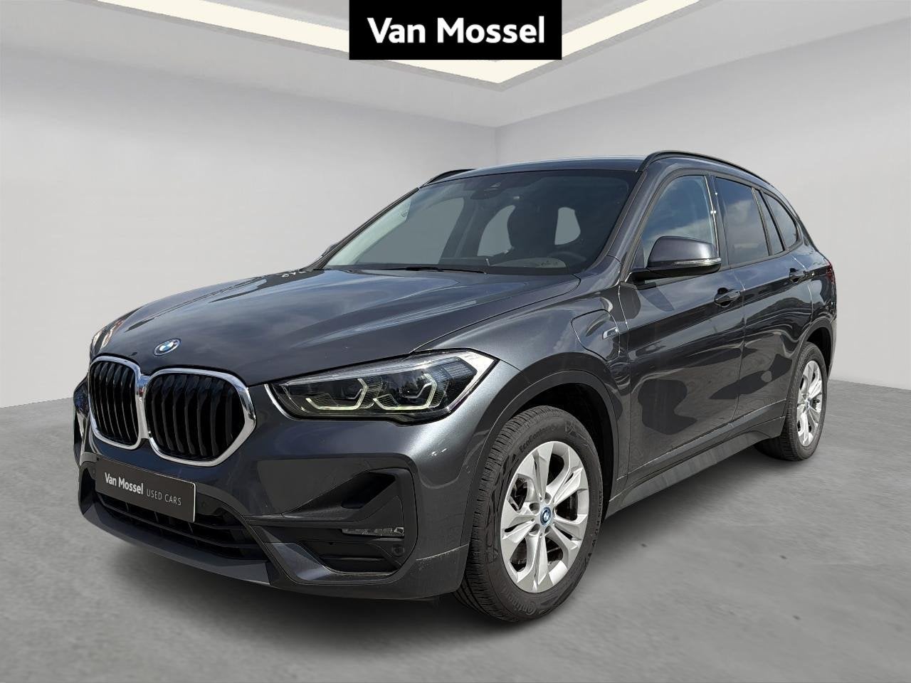 BMW X1 xDrive25e (162 kW) (automatique), Autos, Argent ou Gris, Achat, 750 kg, Entreprise