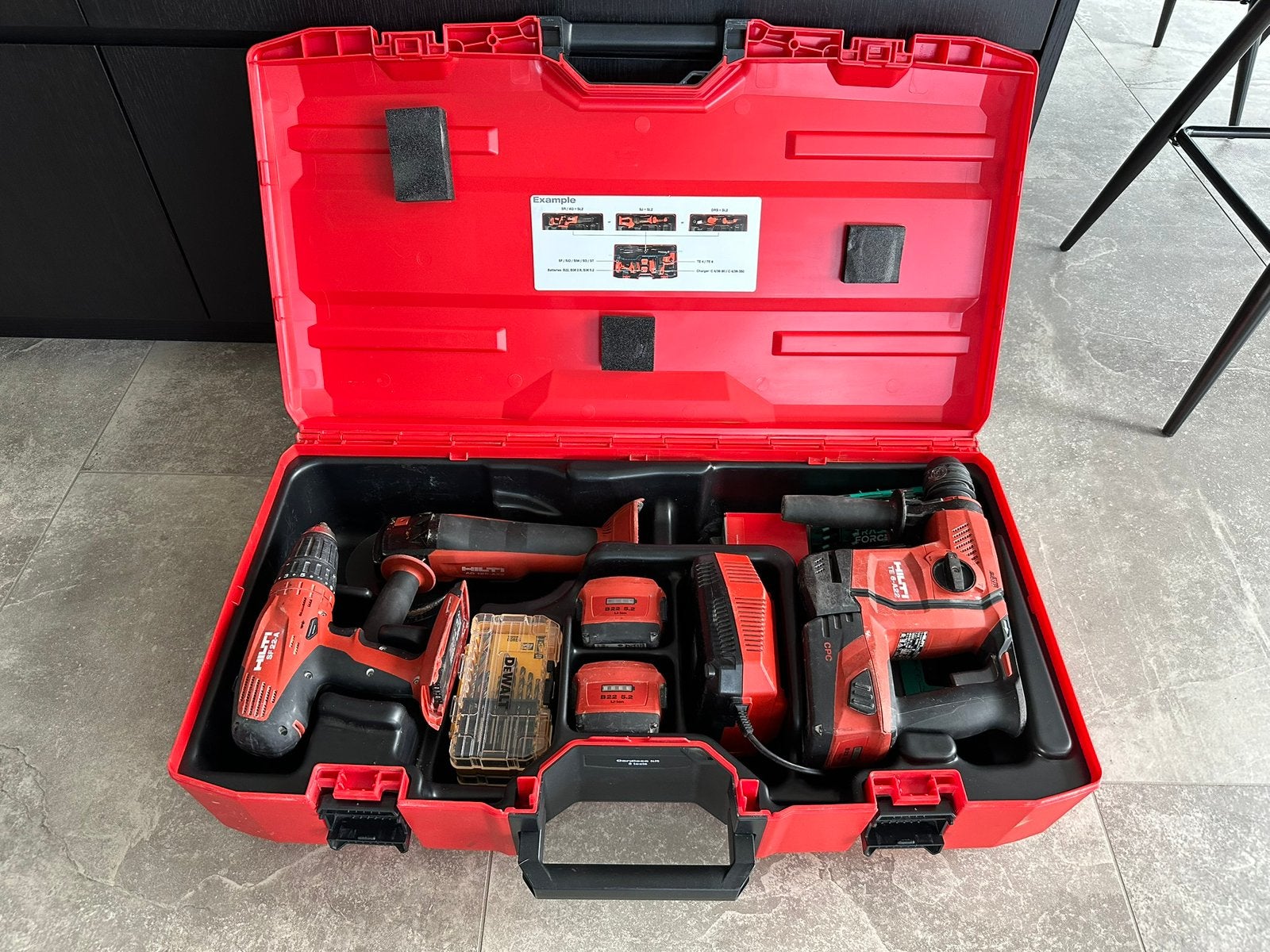 Hitli 3-tool kit, Ophalen, Gebruikt, Hilti