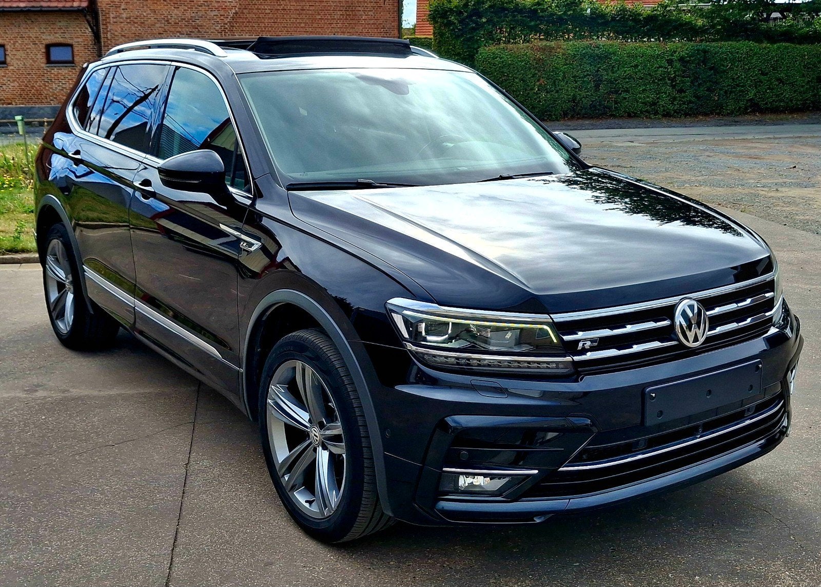 Vw Tiguan Allspace R-line Platinuim DSG 1.5 TSI .7Pl 
Platin, Autos, Volkswagen, Cuir, Achat, Euro 6, Entreprise