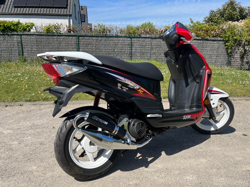 Sym Jet 4R , b klasse,  snelle 2 takt !, Fietsen en Brommers, Scooters | SYM, Zo goed als nieuw, Ophalen