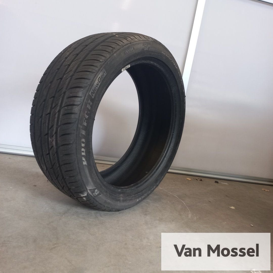 Viking Protech New Gen 225/45/R18 95Y, 18 inch, Gebruikt, -, -