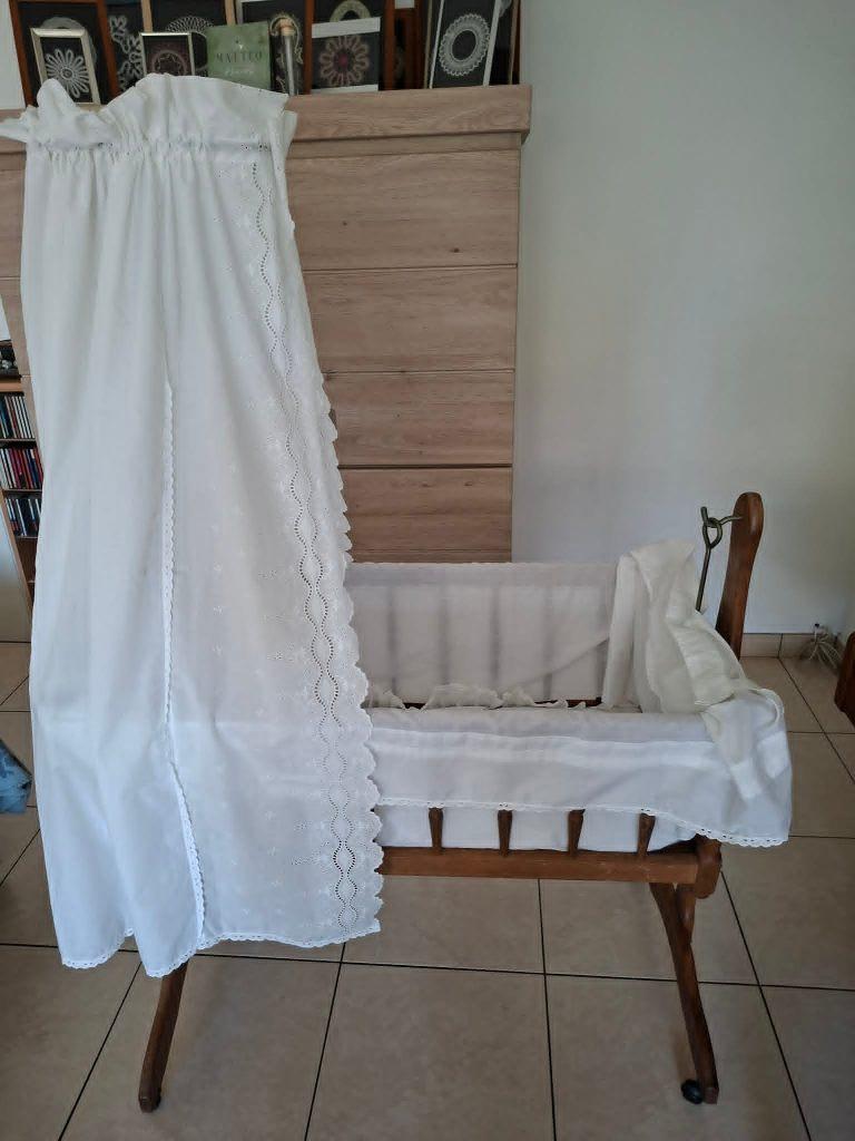 Oude babywieg, Kinderen en Baby's, Ophalen, Gebruikt, Minder dan 140 cm, Minder dan 70 cm