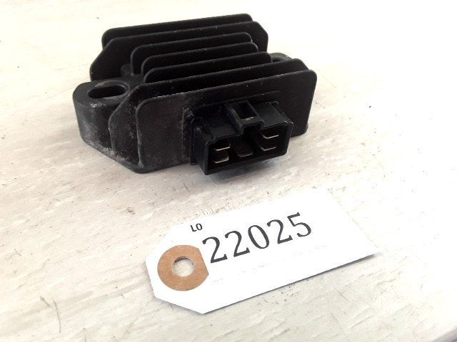 CB125F 2015 - 2020 Honda Spanningsregelaar D1-39840, Motoren