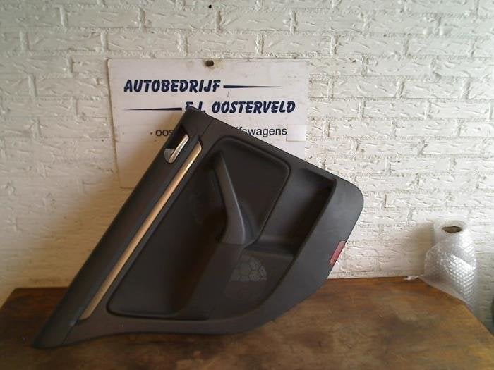 Portierbekleding 4Deurs links-achter van een Volkswagen Golf, Gebruikt, -, Volkswagen, -