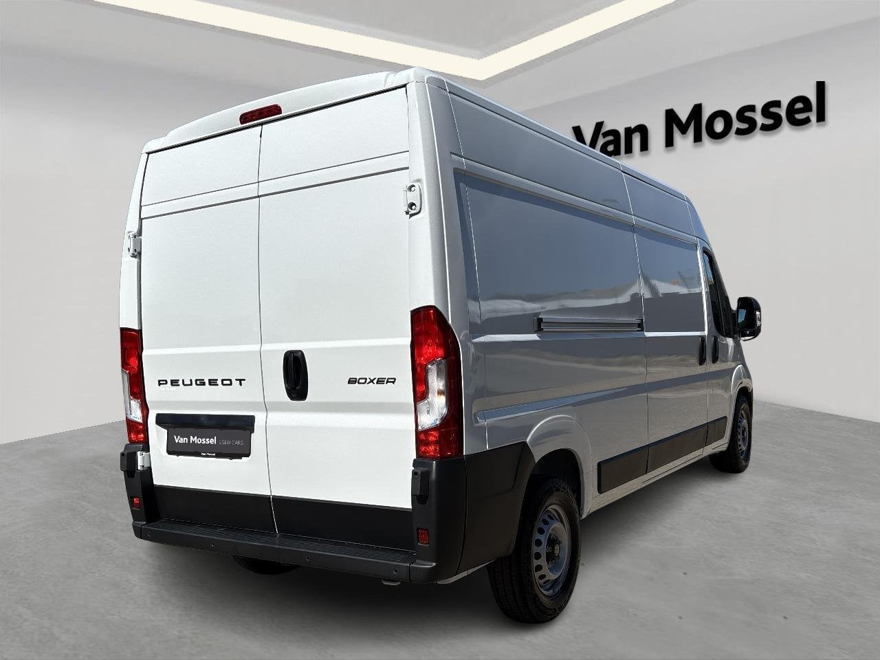 Peugeot Boxer 2.2 BlueHDi S&S 140 335 L3H2 Auto, Auto's, 4 deurs, Stof, Gebruikt, 2500 kg