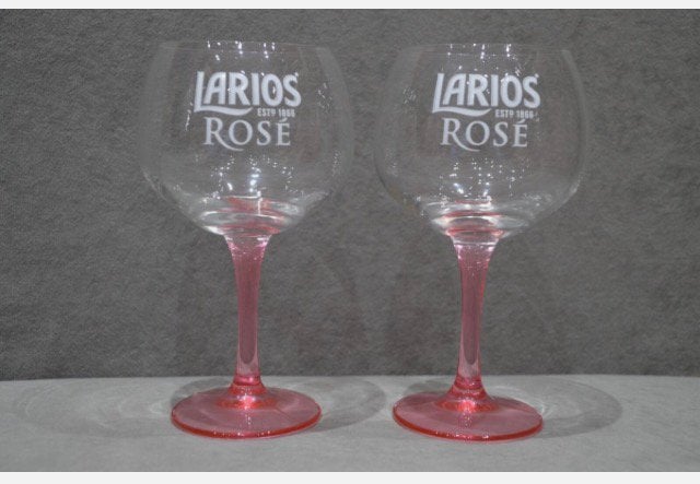 Larios Rose Premium Gin Balloon Goblet Copa Pink Stem, Verzamelen, Ophalen of Verzenden, Zo goed als nieuw