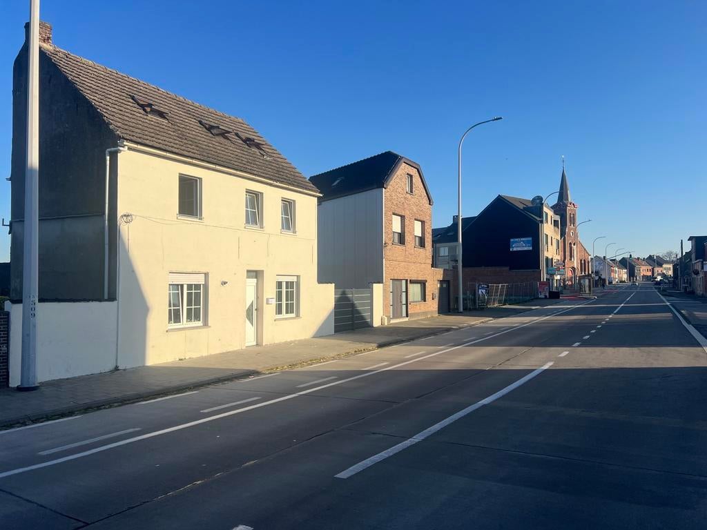 Maison avec parking a vendre a chausse de gent 356 .1730 ass, Immo, Brussel