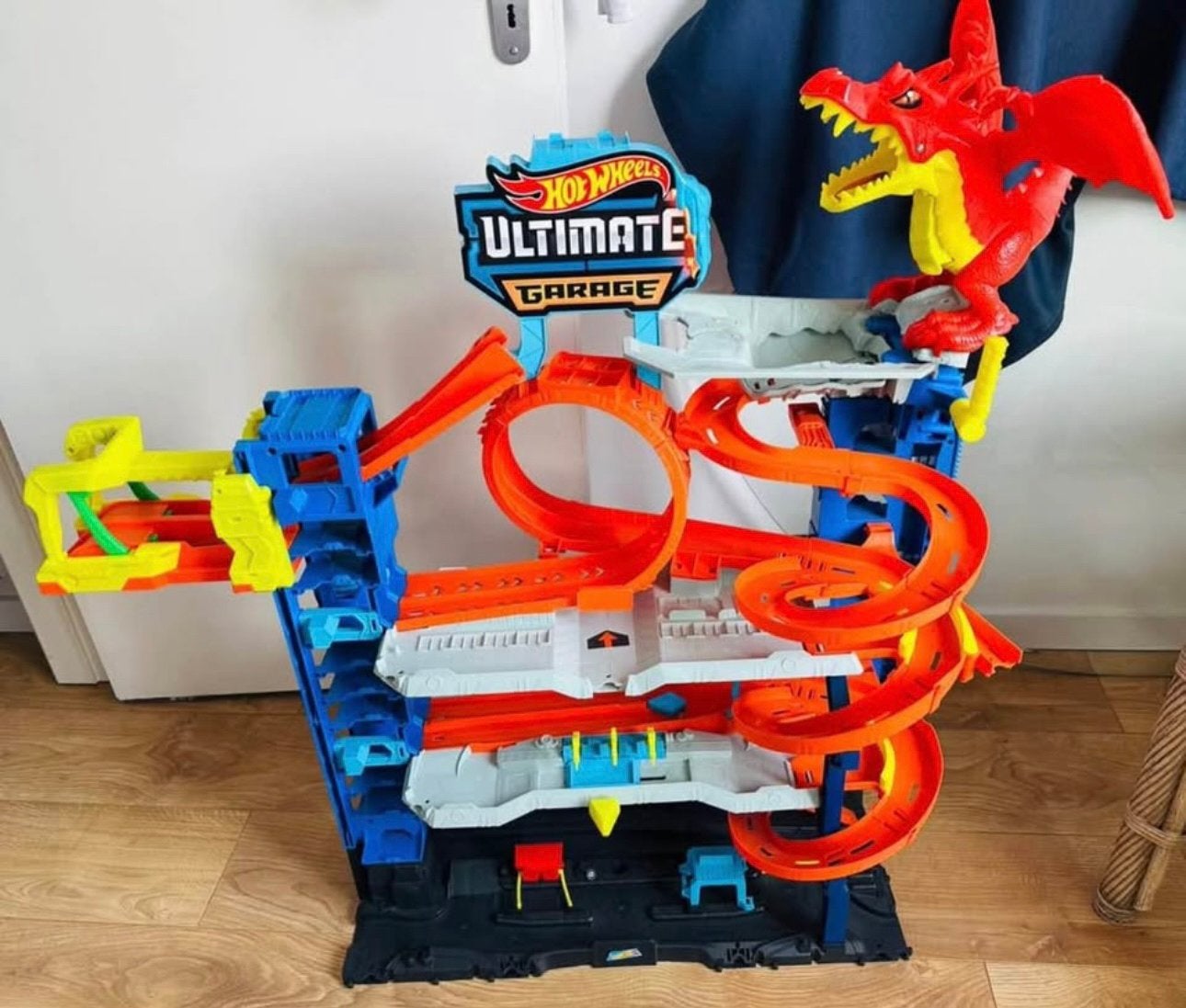 Hot wheels ultimate, Ophalen, Zo goed als nieuw, Hot Wheels