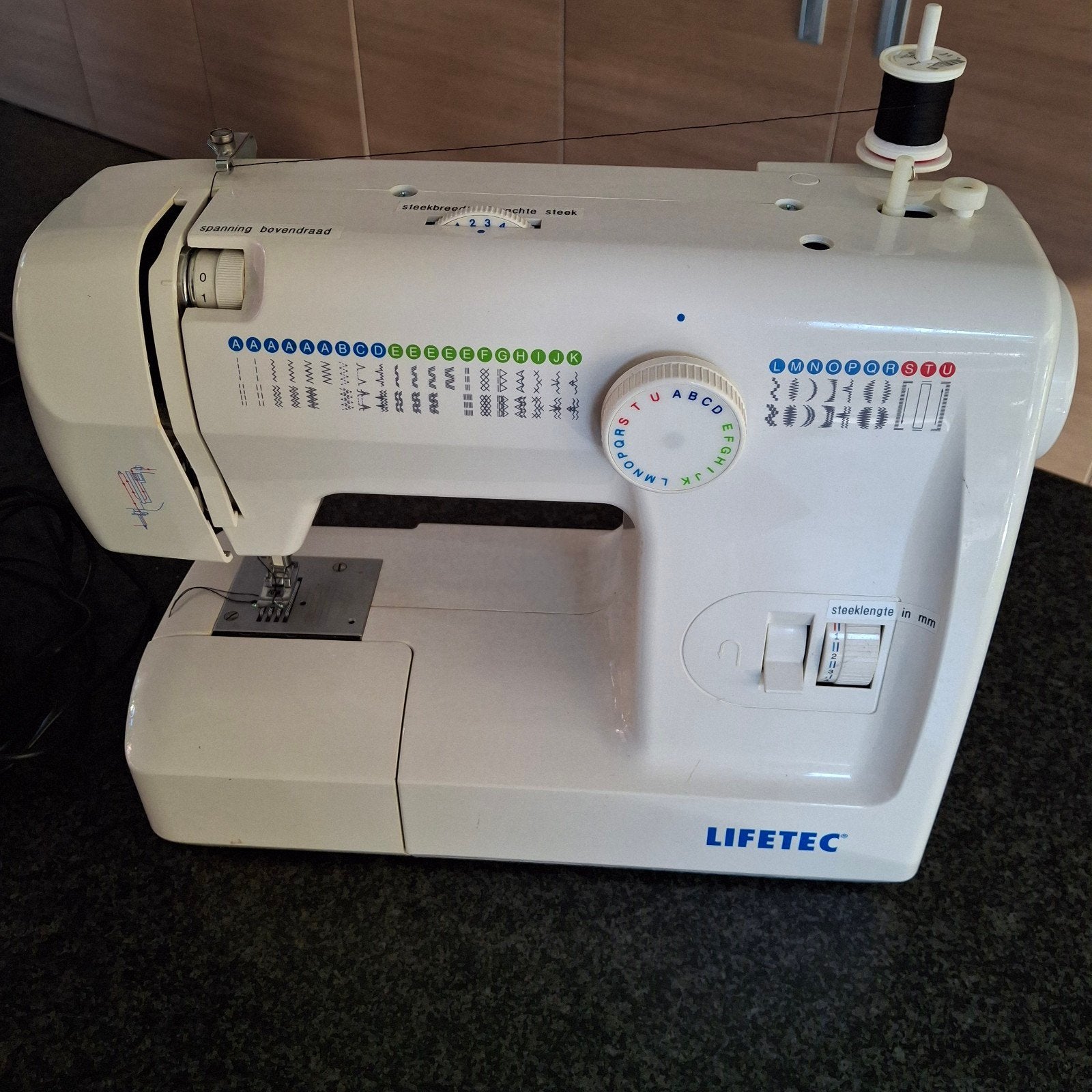 Naaimachine Lifetech, Ophalen, Naaimachine