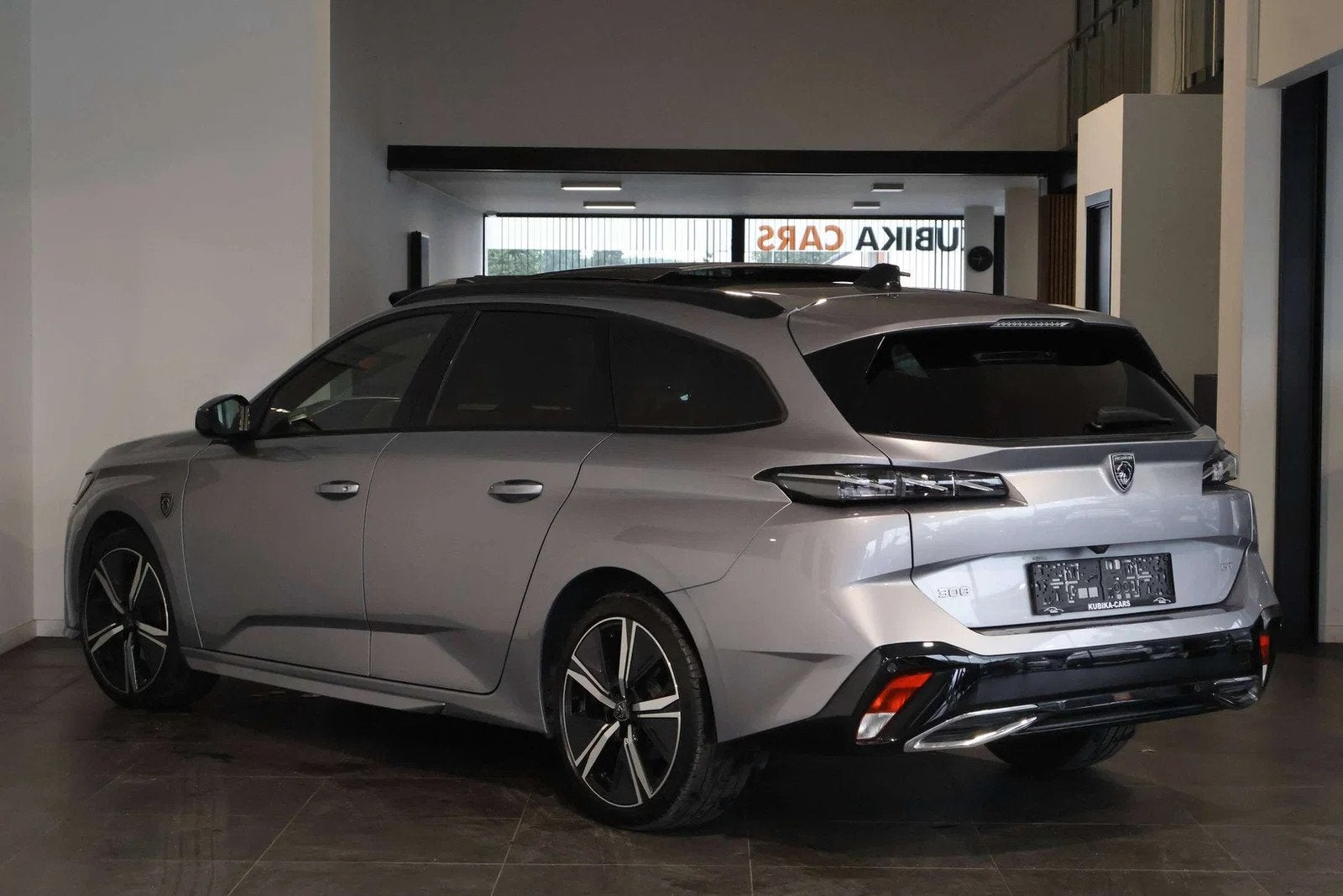 Peugeot 308 308 SW 1.2 PureTech GT S ACC 360° Garantie*, Autos, Argent ou Gris, Achat, Euro 6, Entreprise