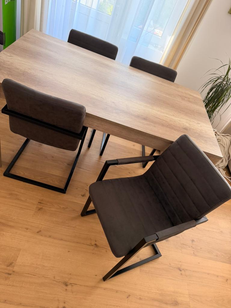À vendre table + 4 chaises LEEN BAKKER, Enlèvement, Comme neuf