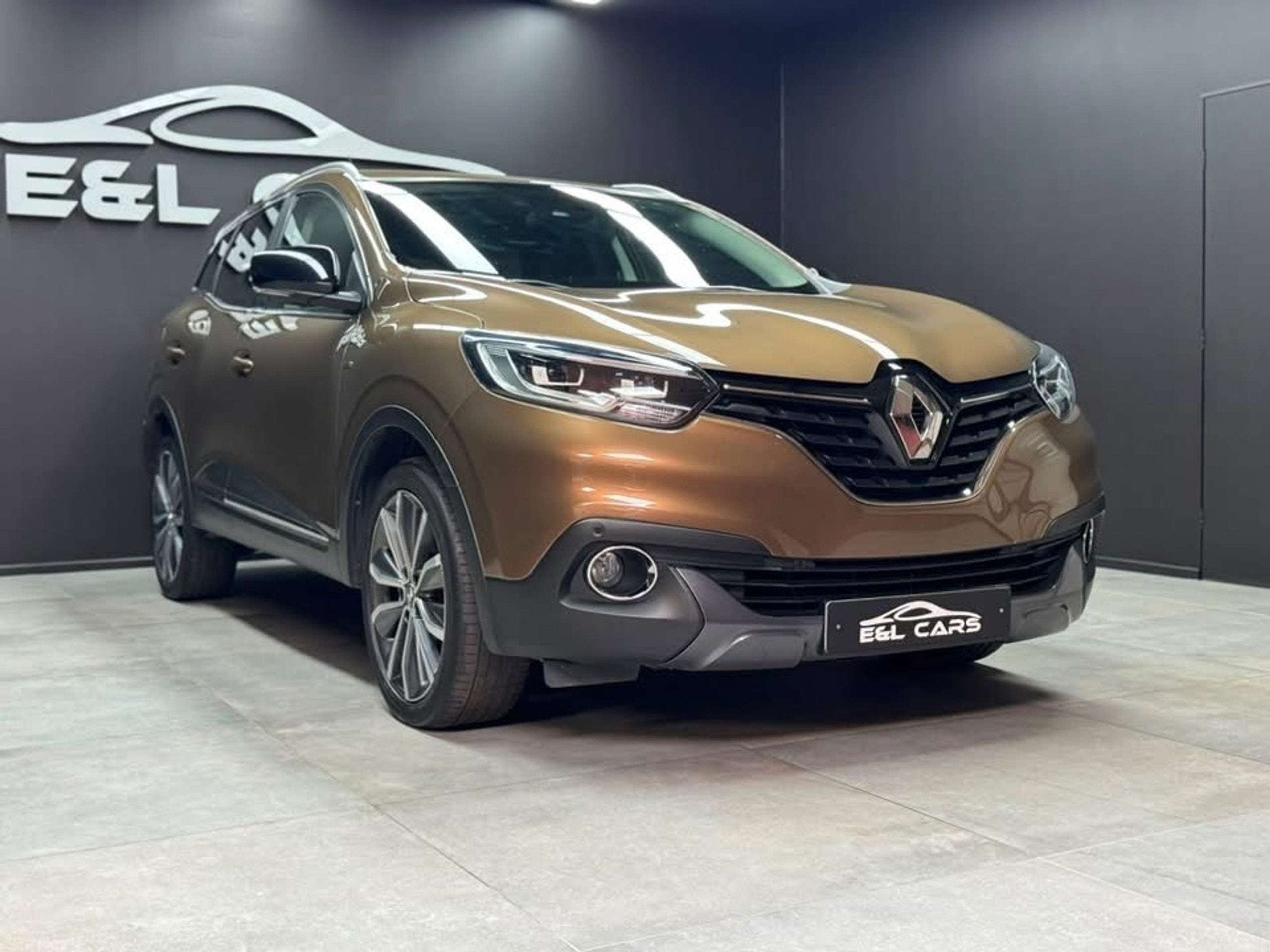 Renault Kadjar Réservé (bj 2015, automaat), Automaat, Kadjar, 4 cilinders, Bruin