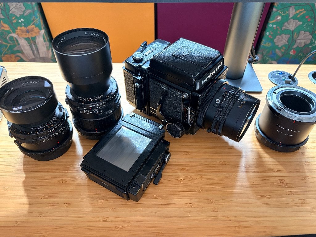Mamiya RB67 Pro S - 3 objectifs - 2 film backs, Enlèvement, Utilisé, Reflex miroir, Autres Marques
