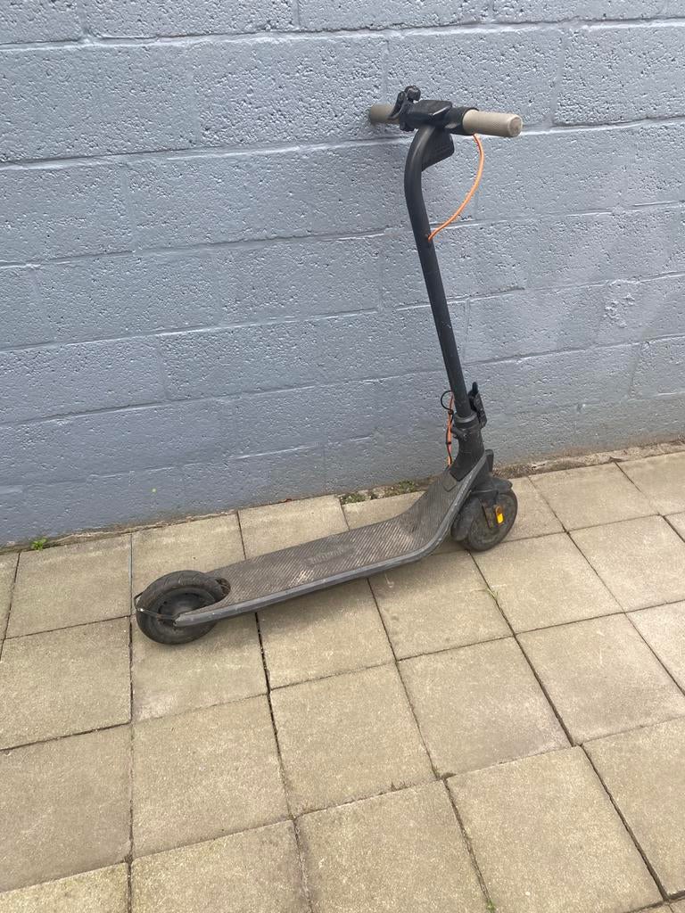 Step ninebot opknappertje, Ophalen of Verzenden, Gebruikt, Elektrische step (E-scooter)