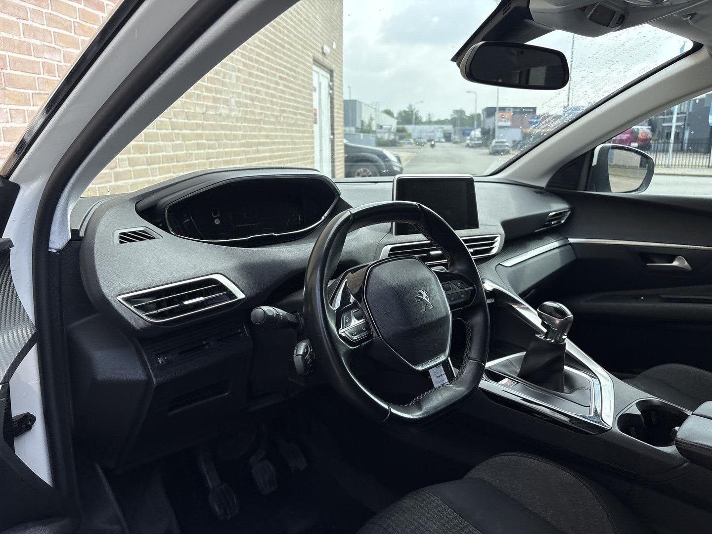 Peugeot 3008 1.2 PureTech Blue Lease Executive | Climate | C, Parkeersensor, 118 g/km, Zwart, Wit