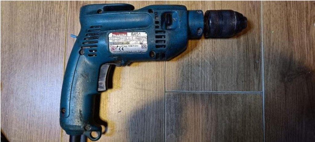 Makita boormachine, Bricolage & Construction, Outillage | Foreuses, Enlèvement, Utilisé, 400 à 600 watts, Perceuse