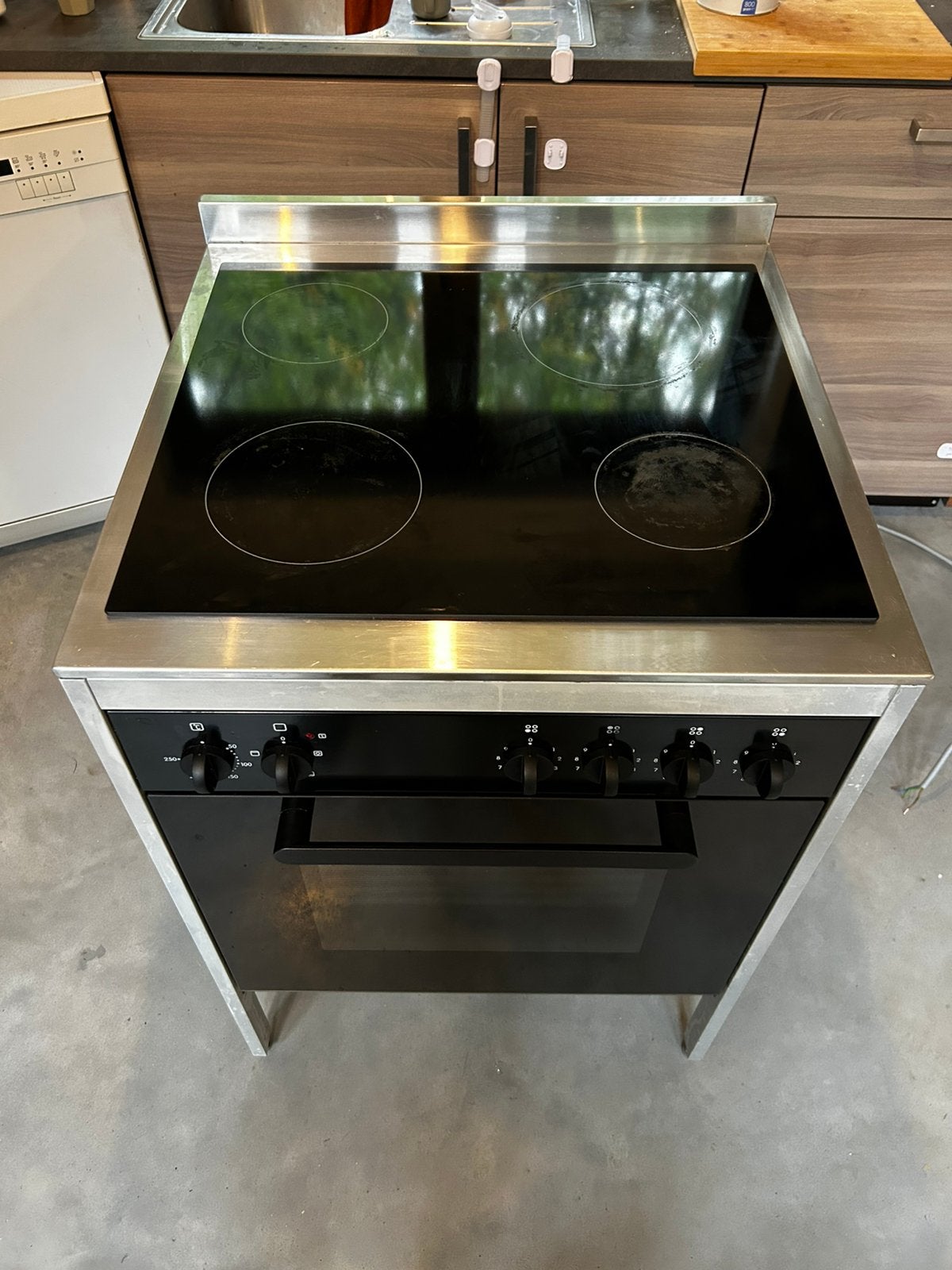 Keramische kookplaat en oven, Ophalen, Zo goed als nieuw, IKEA, Oven