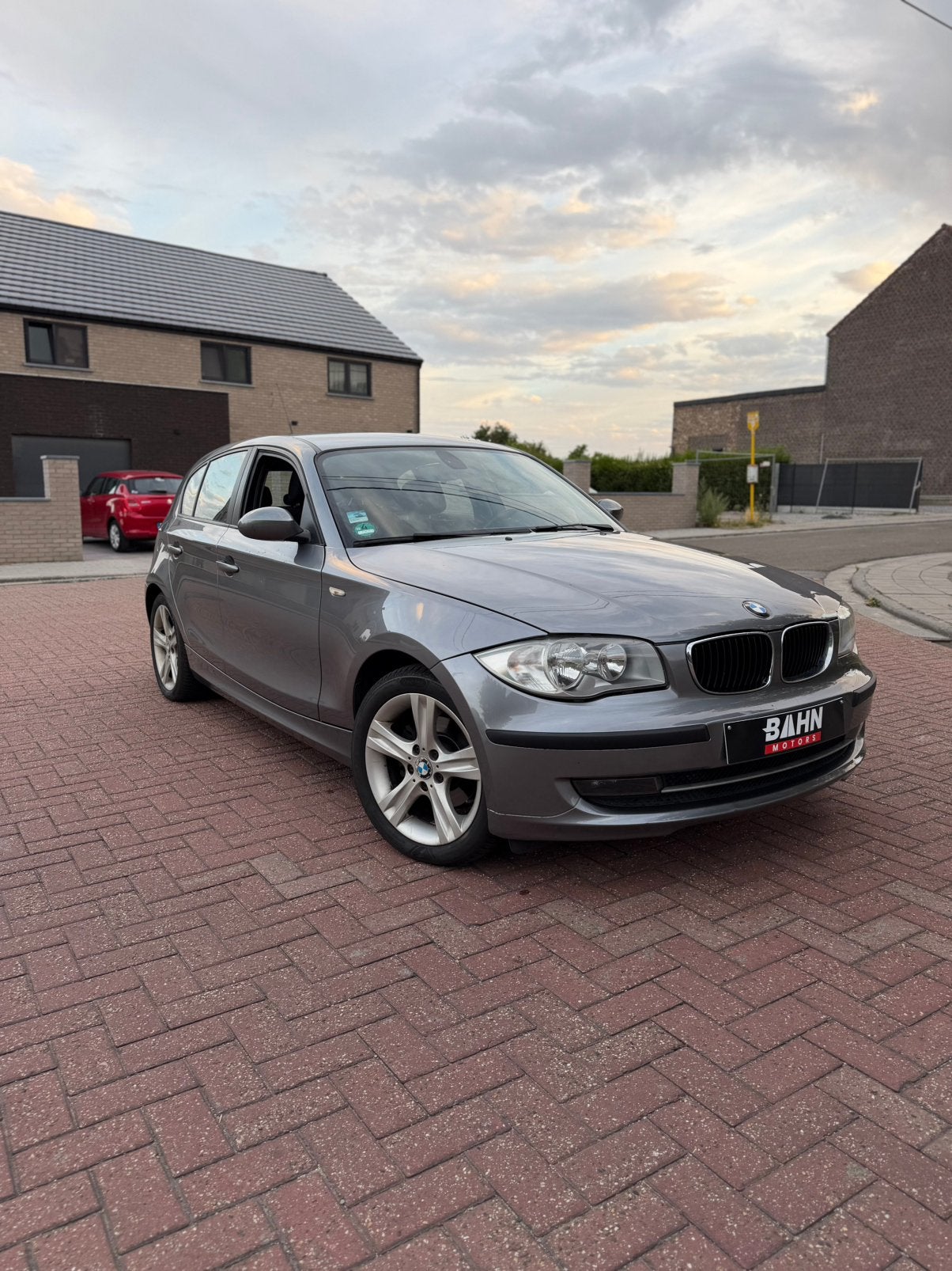 BMW 1-serie ¡Facelifts!, Euro 5, 1 Reeks, Bedrijf, 5 deurs