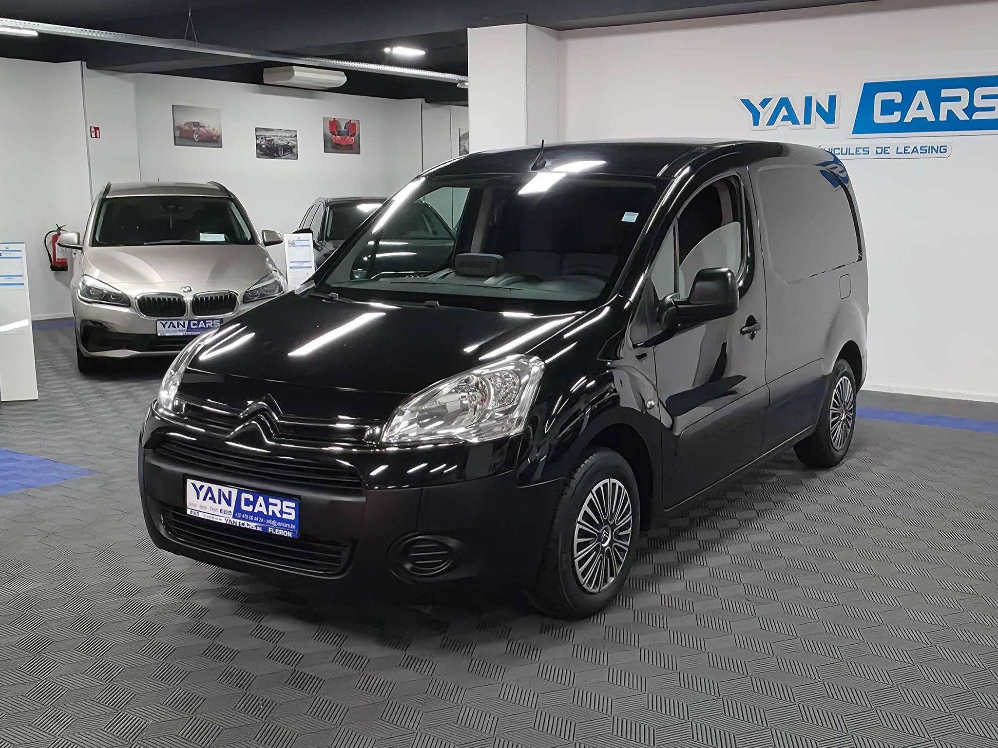 Citroën Berlingo 1.6 HDi Boîte Auto - Distribution NEUVE -, Autos, Camionnettes & Utilitaires, Achat, 90 ch, Entreprise, 5 portes